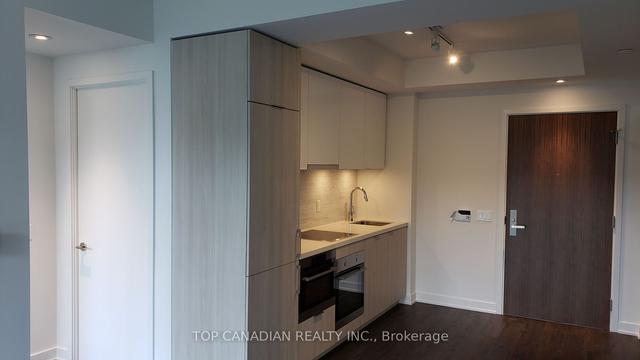 722 - 15 Queens Quay E, Condo with 2 bedrooms, 2 bathrooms and 1 parking in Toronto ON | Image 34