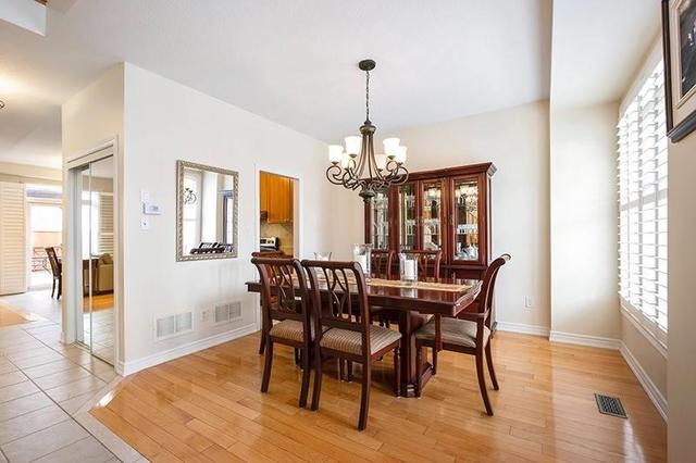 20 Dylan St, House detached with 3 bedrooms, 4 bathrooms and 6 parking in Vaughan ON | Image 33