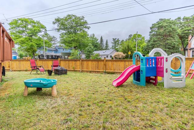 419 Mosley St, House detached with 3 bedrooms, 1 bathrooms and 5 parking in Wasaga Beach ON | Image 27