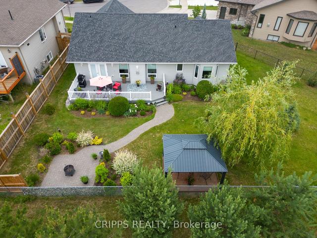 276 Cougar Cres, House detached with 3 bedrooms, 2 bathrooms and 6 parking in Thunder Bay ON | Image 16