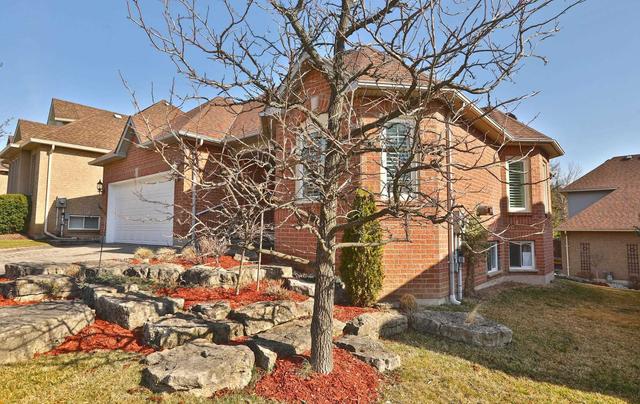 1150 Skyview Dr, House detached with 2 bedrooms, 3 bathrooms and 4 parking in Burlington ON | Image 12