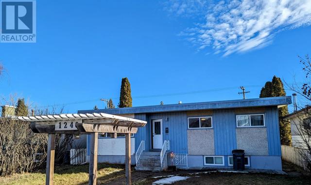 1240 E Central Street, House detached with 4 bedrooms, 2 bathrooms and null parking in Prince George BC | Image 1