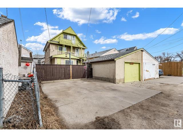 10666 95 St Nw, House detached with 5 bedrooms, 3 bathrooms and null parking in Edmonton AB | Image 36