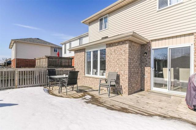 67 Wilton Rd, House detached with 3 bedrooms, 4 bathrooms and 2 parking in Guelph ON | Image 18