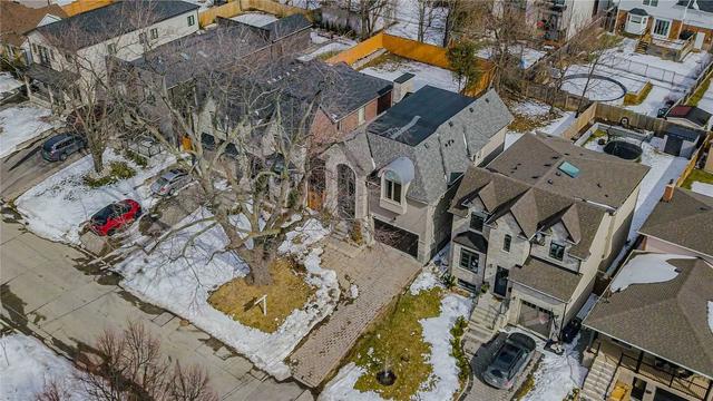 83 Eastville Ave, House detached with 4 bedrooms, 4 bathrooms and 4.5 parking in Toronto ON | Image 12