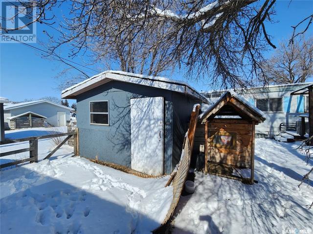 106 Larch Street, Home with 2 bedrooms, 1 bathrooms and null parking in Caronport SK | Image 20