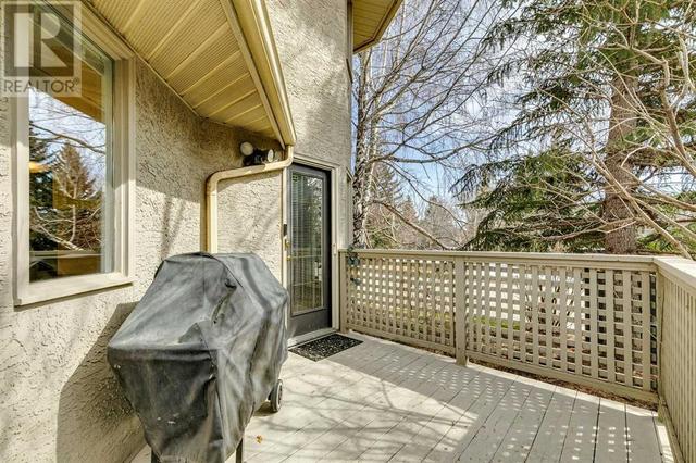 159 Woodhaven Place Sw, House detached with 4 bedrooms, 3 bathrooms and 4 parking in Calgary AB | Image 37