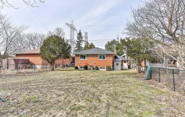 151 Bishop Ave, House detached with 3 bedrooms, 3 bathrooms and 5 parking in Toronto ON | Image 33