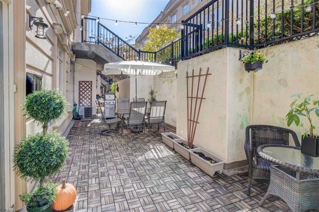 th27 - 68 Carr St, Townhouse with 2 bedrooms, 2 bathrooms and 0 parking in Toronto ON | Image 10