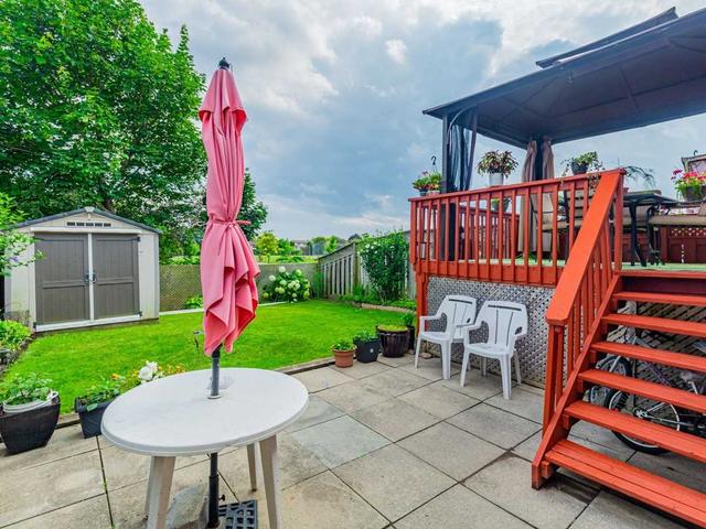 1908 Rosefield Rd, House semidetached with 3 bedrooms, 2 bathrooms and 3 parking in Pickering ON | Image 11