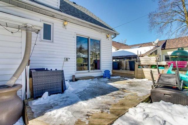 610 Downie St, House detached with 3 bedrooms, 3 bathrooms and 2 parking in Peterborough ON | Image 35