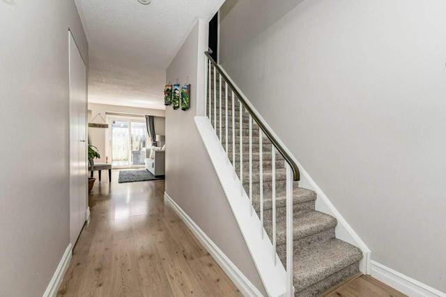e - 304 Bluevale St, Condo with 3 bedrooms, 2 bathrooms and 2 parking in Waterloo ON | Image 35