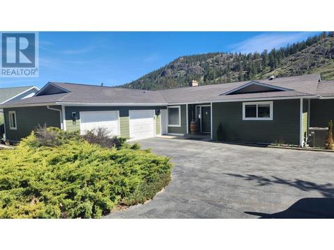 119 St Andrews Drive, House detached with 4 bedrooms, 2 bathrooms and 3 parking in Okanagan Similkameen I BC | Card Image