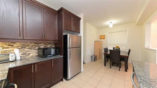 14 Gower Cres, House semidetached with 3 bedrooms, 4 bathrooms and 4 parking in Brampton ON | Image 31