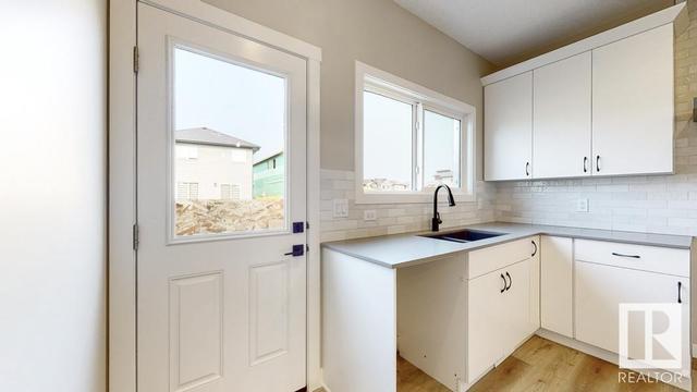 9822 225a St Nw, House detached with 3 bedrooms, 2 bathrooms and 4 parking in Edmonton AB | Image 22