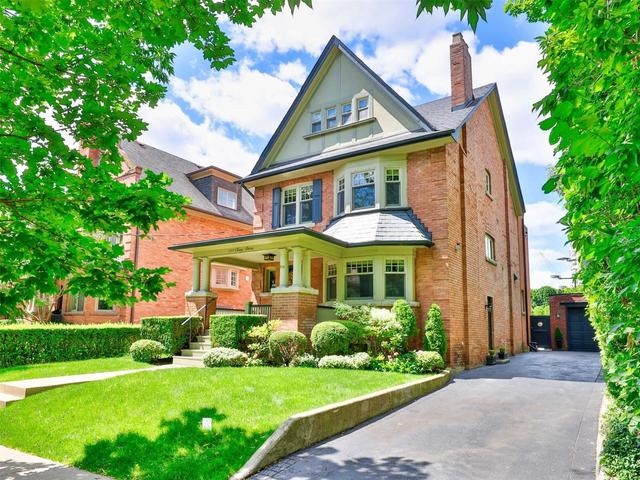 114 Cluny Dr, House detached with 5 bedrooms, 4 bathrooms and 4 parking in Toronto ON | Image 1