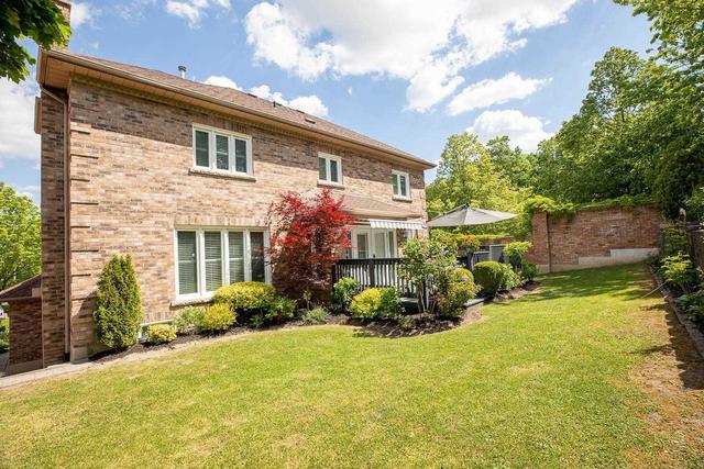 1 Goldpark Crt, House detached with 5 bedrooms, 5 bathrooms and 11 parking in Vaughan ON | Image 32