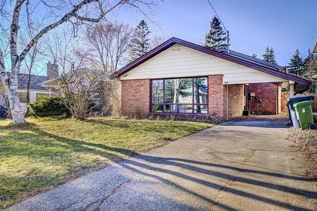 104 Haileybury Dr, House detached with 3 bedrooms, 1 bathrooms and 3 parking in Toronto ON | Card Image