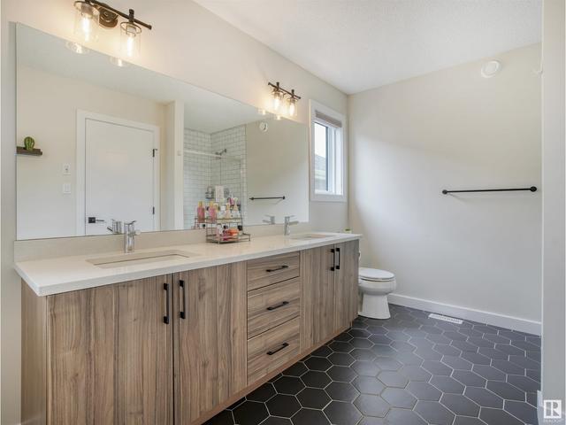 5320 22 Av Sw, House detached with 4 bedrooms, 3 bathrooms and null parking in Edmonton AB | Image 24