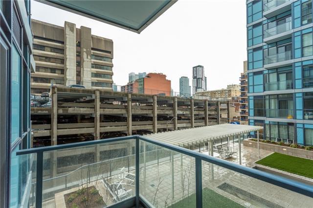 411 - 210 Simcoe St, Condo with 3 bedrooms, 2 bathrooms and 1 parking in Toronto ON | Image 14