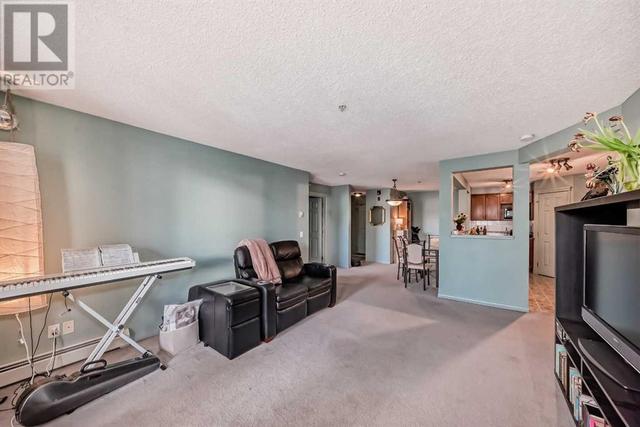 204, - 2212 34 Avenue Sw, Condo with 2 bedrooms, 2 bathrooms and 1 parking in Calgary AB | Image 13