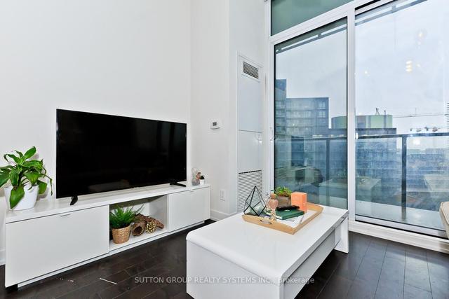 n1002 - 120 Bayview Ave, Condo with 1 bedrooms, 2 bathrooms and 0 parking in Toronto ON | Image 20