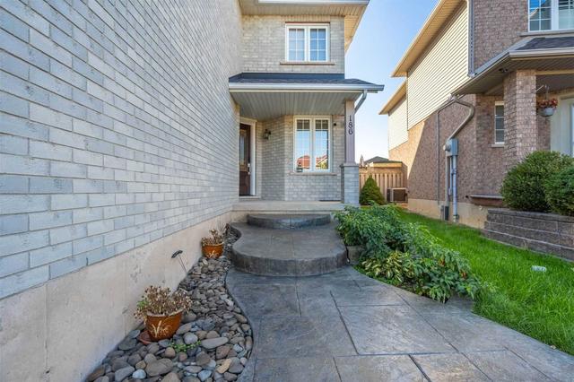 186 Locheed Dr, House detached with 3 bedrooms, 3 bathrooms and 6 parking in Hamilton ON | Image 34