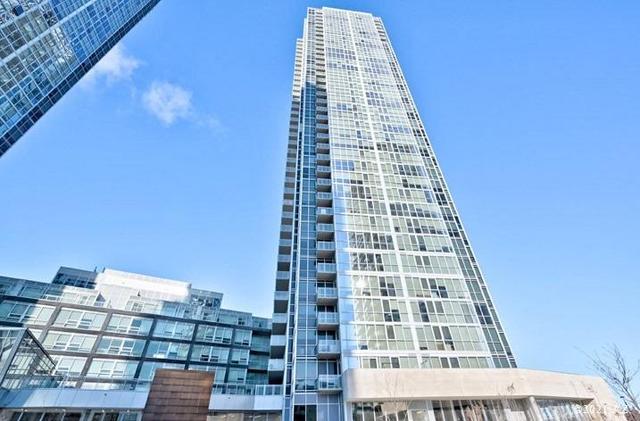 607 - 2908 Highway 7 Rd, Condo with 2 bedrooms, 2 bathrooms and 1 parking in Vaughan ON | Image 1