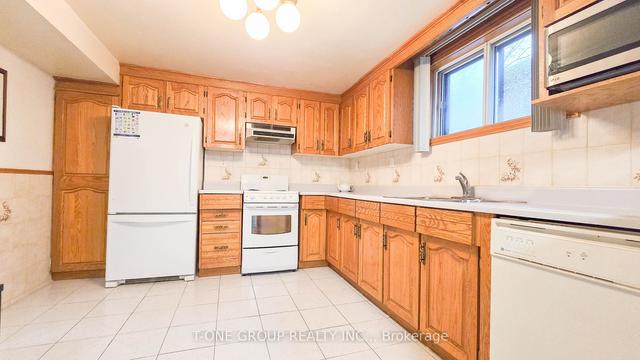 bsmt - 60 Iangrove Terr, House detached with 3 bedrooms, 2 bathrooms and 1 parking in Toronto ON | Image 12
