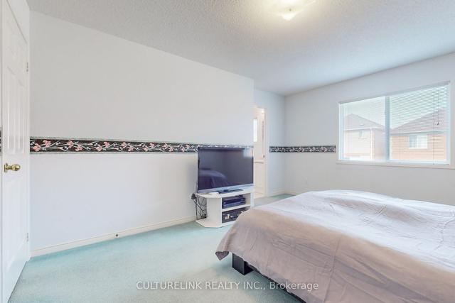 32 Clandfield St, House detached with 3 bedrooms, 3 bathrooms and 3 parking in Markham ON | Image 15