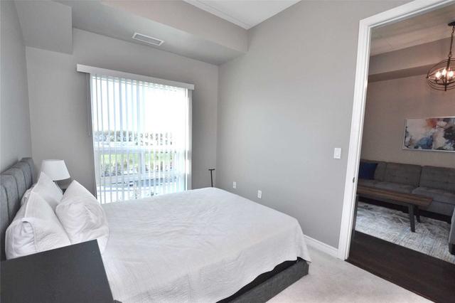 608 - 1421 Costigan Rd, Condo with 1 bedrooms, 1 bathrooms and 1 parking in Milton ON | Image 2