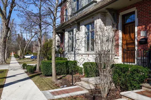 9 Dunvegan Rd, House attached with 3 bedrooms, 4 bathrooms and 2 parking in Toronto ON | Card Image