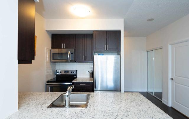 202 - 6 Eva Rd, Condo with 1 bedrooms, 1 bathrooms and 1 parking in Toronto ON | Image 3