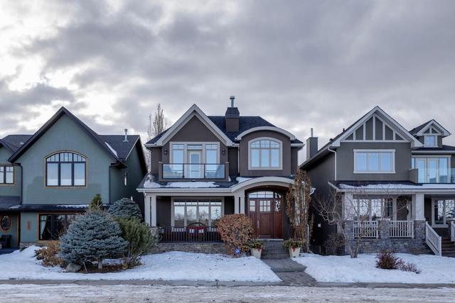 2233 8 Avenue Se, House detached with 4 bedrooms, 3 bathrooms and 2 parking in Calgary AB | Image 43