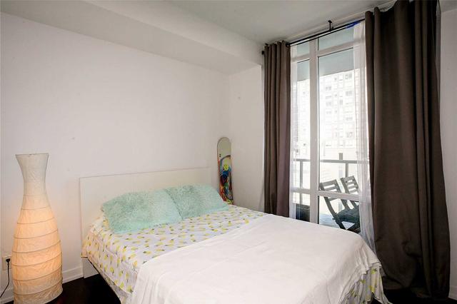 909 - 170 Fort York Blvd, Condo with 2 bedrooms, 2 bathrooms and 1 parking in Toronto ON | Image 8