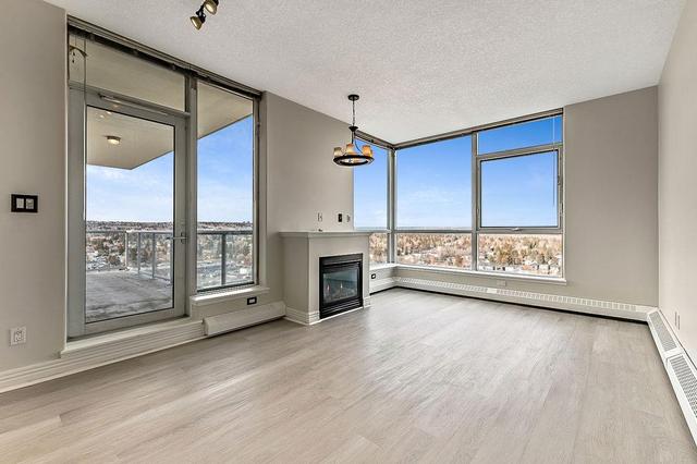 1607 - 55 Spruce Place Sw, Condo with 2 bedrooms, 2 bathrooms and 2 parking in Calgary AB | Image 1