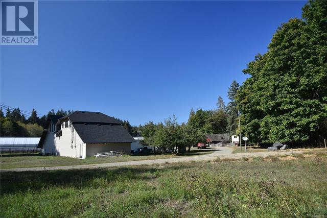 8991 Island Hwy S, House detached with 2 bedrooms, 1 bathrooms and 10 parking in Comox Valley A BC | Image 44