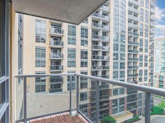 708 - 3 Michael Power Pl, Condo with 2 bedrooms, 2 bathrooms and 1 parking in Toronto ON | Image 15