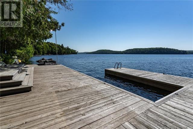 14546 Long Island, House detached with 3 bedrooms, 1 bathrooms and null parking in Lake of Bays ON | Image 8