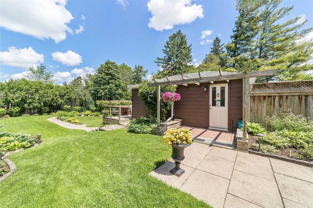 14 Royaleigh Ave, House detached with 2 bedrooms, 2 bathrooms and 5 parking in Toronto ON | Image 32