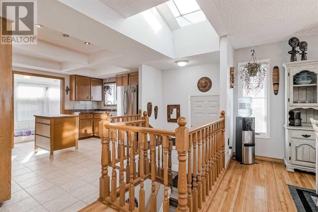 1968 Cottonwood Crescent Se, House detached with 4 bedrooms, 2 bathrooms and 4 parking in Calgary AB | Image 18