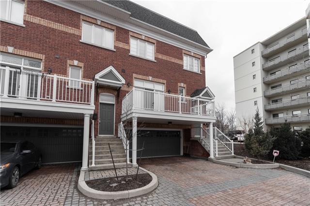 1 - 120 Bronte Rd, House attached with 3 bedrooms, 3 bathrooms and 5 parking in Oakville ON | Image 2