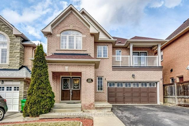 68 Oblate Cres, House detached with 4 bedrooms, 4 bathrooms and 6 parking in Brampton ON | Image 1