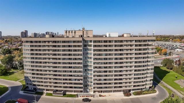 1405 - 1300 Mississauga Valley Blvd, Condo with 3 bedrooms, 2 bathrooms and 2 parking in Mississauga ON | Card Image