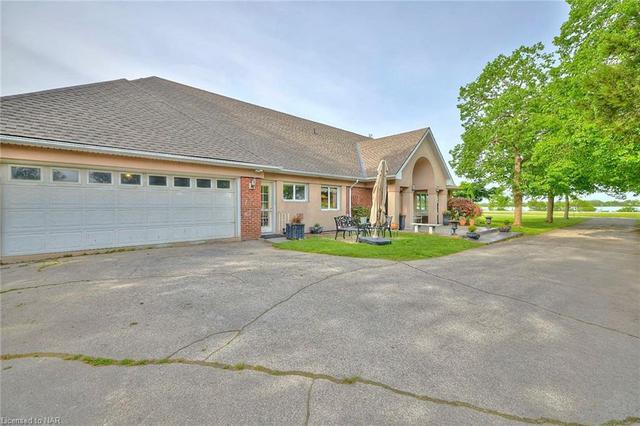 9285 Niagara Parkway, House detached with 5 bedrooms, 2 bathrooms and 10 parking in Niagara Falls ON | Image 42