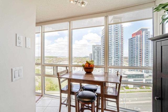 1701 - 50 Eglinton Ave W, Condo with 2 bedrooms, 2 bathrooms and 1 parking in Mississauga ON | Image 8