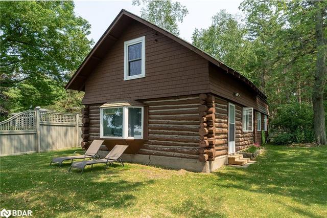 1910 County Road 12, House detached with 3 bedrooms, 1 bathrooms and 11 parking in Prince Edward County ON | Image 29