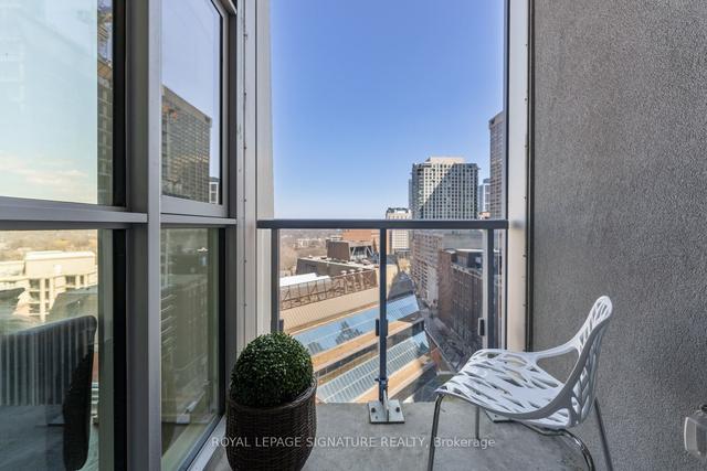 1411 - 1 Yorkville Ave, Condo with 2 bedrooms, 2 bathrooms and 1 parking in Toronto ON | Image 17