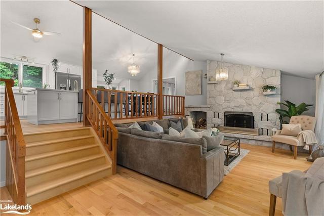 4428 Kawagama Lake Road, House detached with 3 bedrooms, 2 bathrooms and 11 parking in Algonquin Highlands ON | Image 10