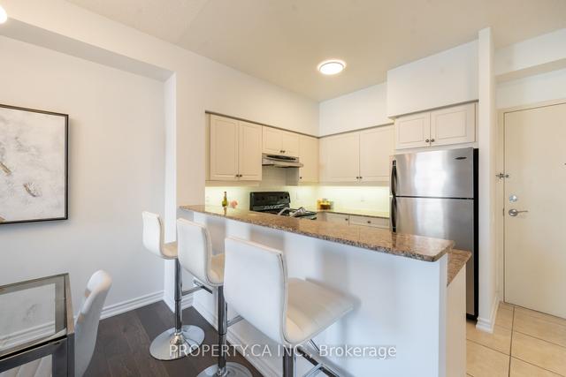 302 - 455 Rosewell Ave, Condo with 1 bedrooms, 1 bathrooms and 1 parking in Toronto ON | Image 18